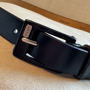 DKNY Black Italian Calfskin Leather Women’s Belt Medium